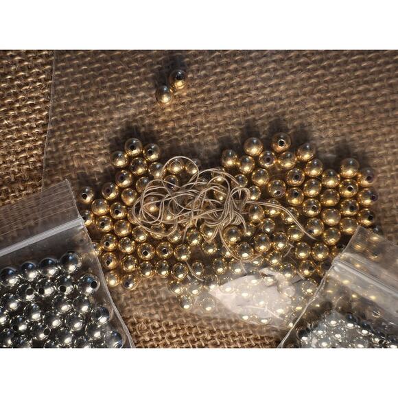 Silver Tone and Gold Tone Loose Beads Jewelry Making--Mixed Lot - Picture 2 of 5